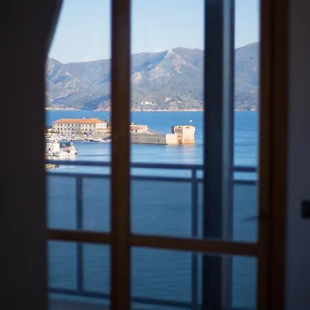 Frühstückspension La Terrazza Sul Mare 3*