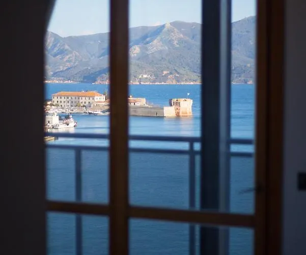 Nocleg ze śniadaniem La Terrazza Sul Mare 3*