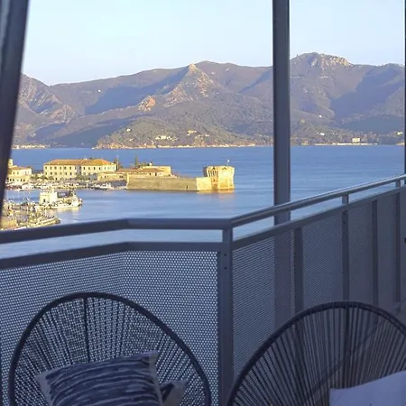 Alojamento de Acomodação e Pequeno-almoço La Terrazza Sul Mare Portoferraio